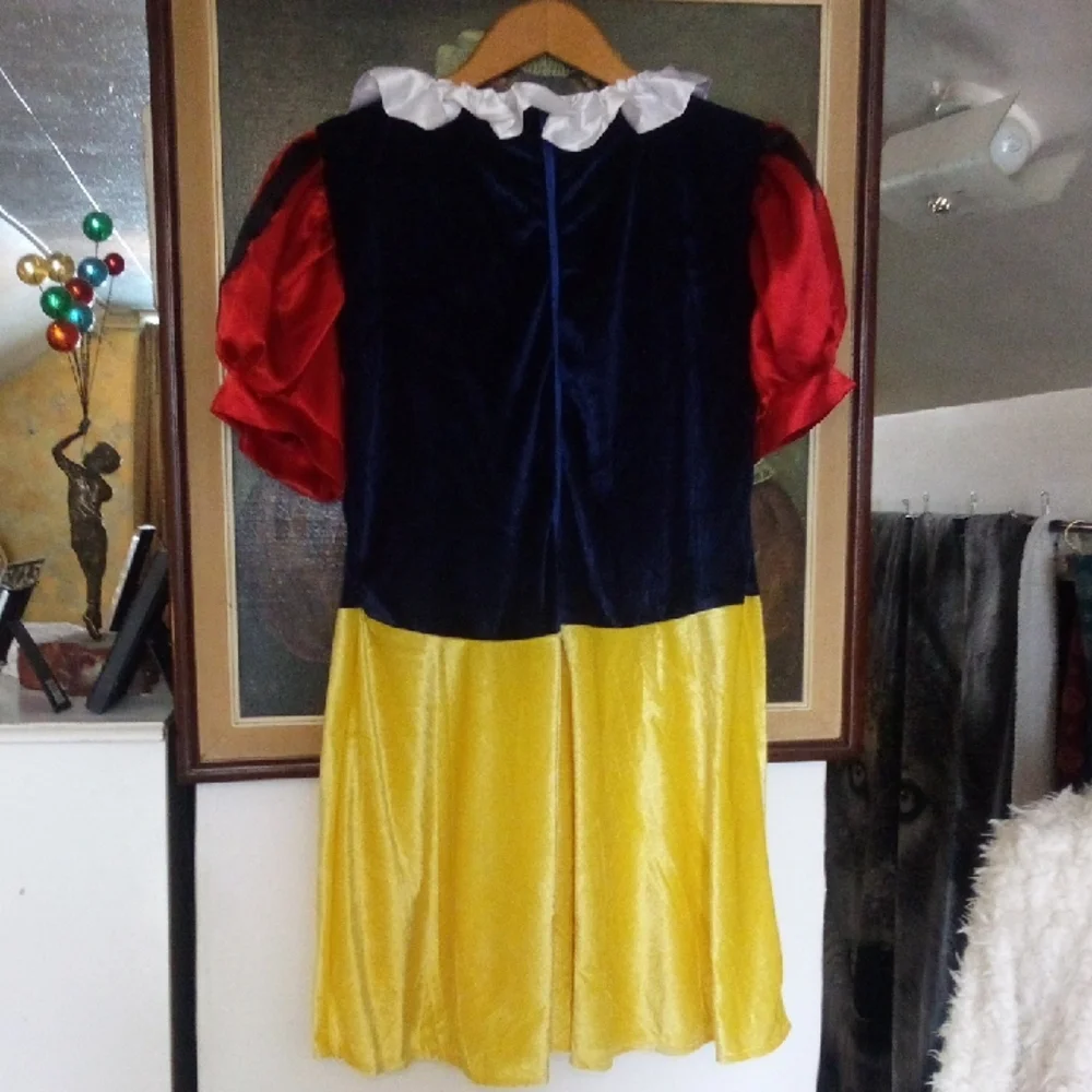 Snow white Dress Good Quality Costume - Zipper Back , Faux Crushed Velvet Large
